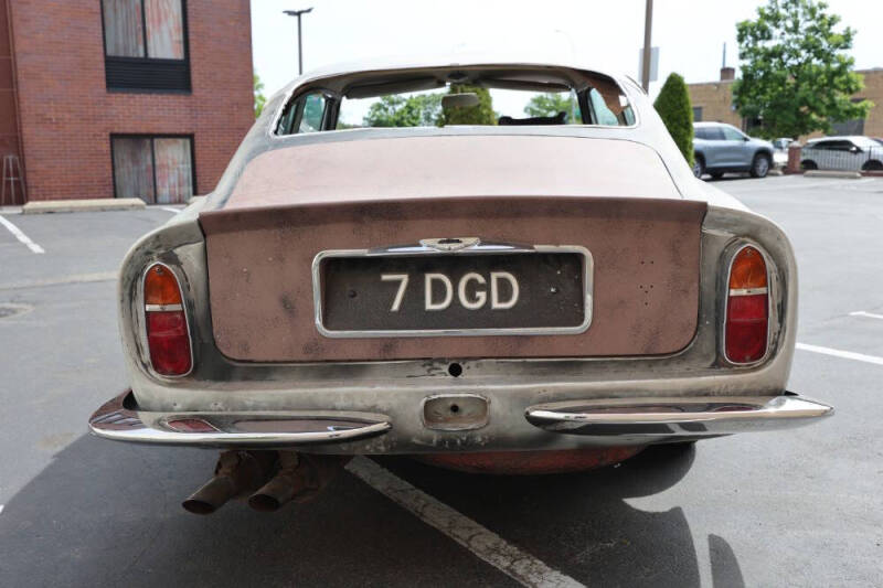 1967 Aston Martin DB6