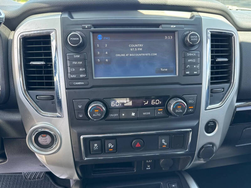 2018 Nissan Titan SV