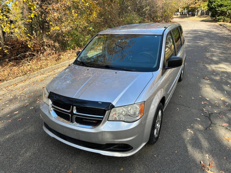 2012 Dodge Grand Caravan SE photo 3