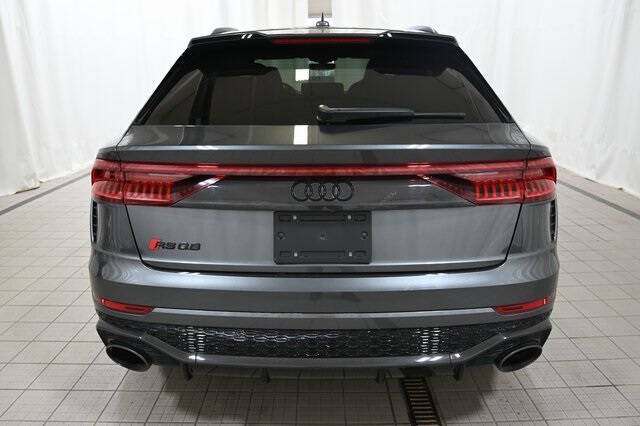 2024 Audi RS Q8 4.0T quattro