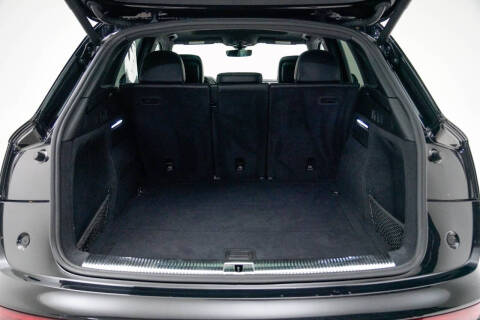 2020 Audi SQ5 3.0T quattro Premium Plus