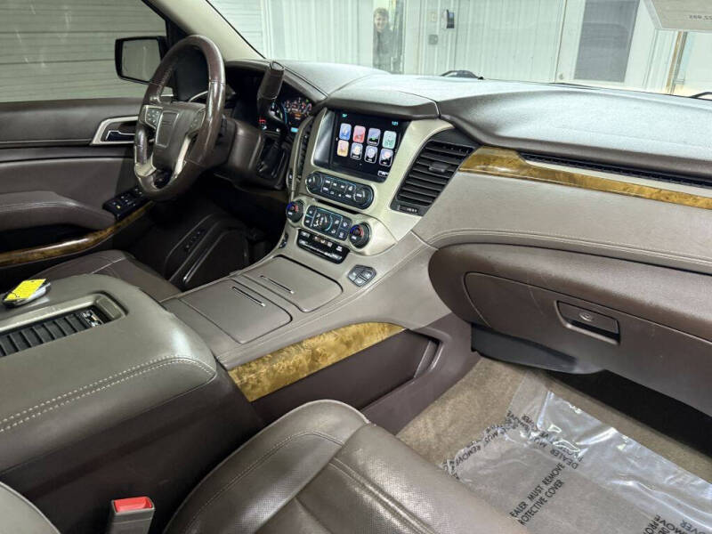 2017 GMC Yukon XL Denali