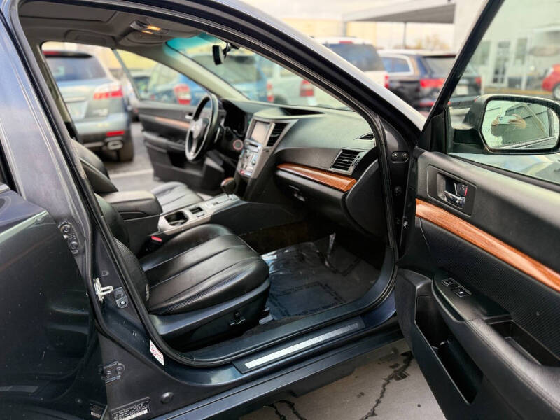 2013 Subaru Outback 2.5i Limited