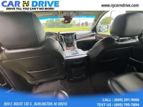 2017 Cadillac Escalade Luxury