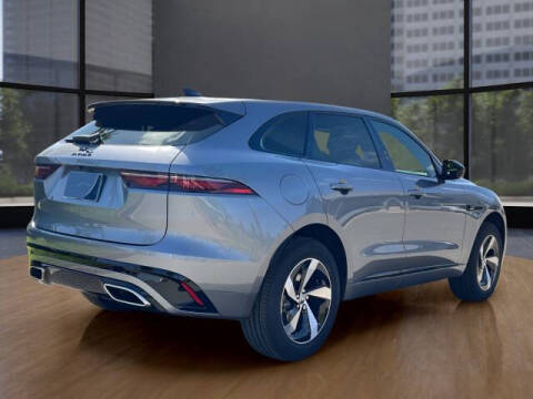 2025 Jaguar F-PACE P400 R-Dynamic S