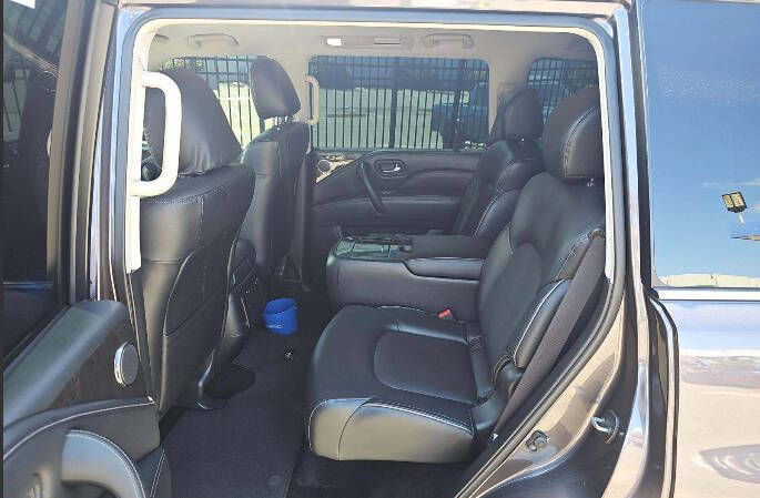 2022 Infiniti QX80 Luxe