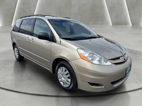 2008 Toyota Sienna LE 7-Passenger