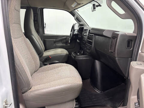 2020 Chevrolet Express LS 3500