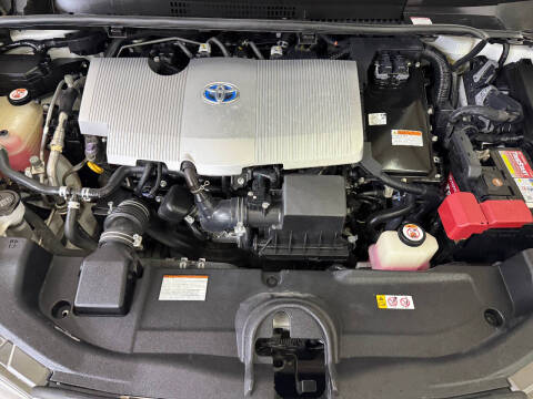 2019 Toyota Prius L Eco