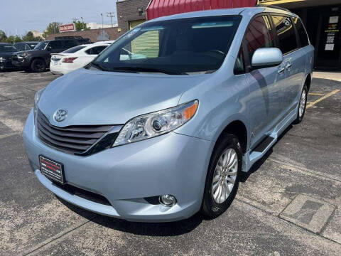 2016 Toyota Sienna