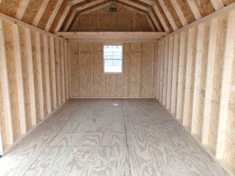 10 x 20 lofted barn w/garage pkg