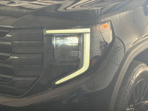 2022 GMC Sierra 1500 Elevation Standard
