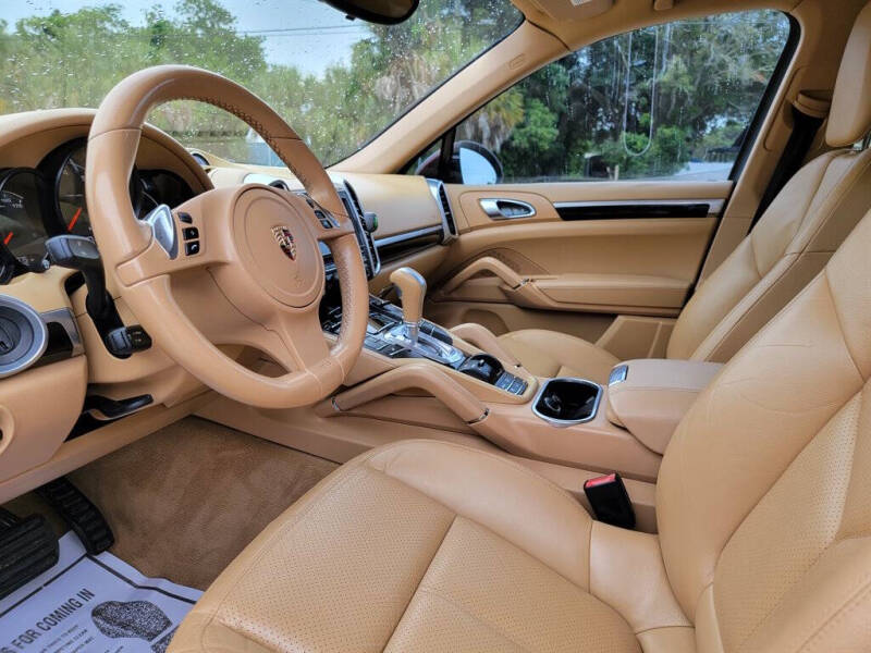 2012 Porsche Cayenne Tiptronic