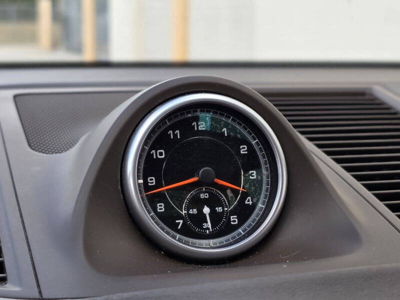 2016 Porsche Macan Turbo