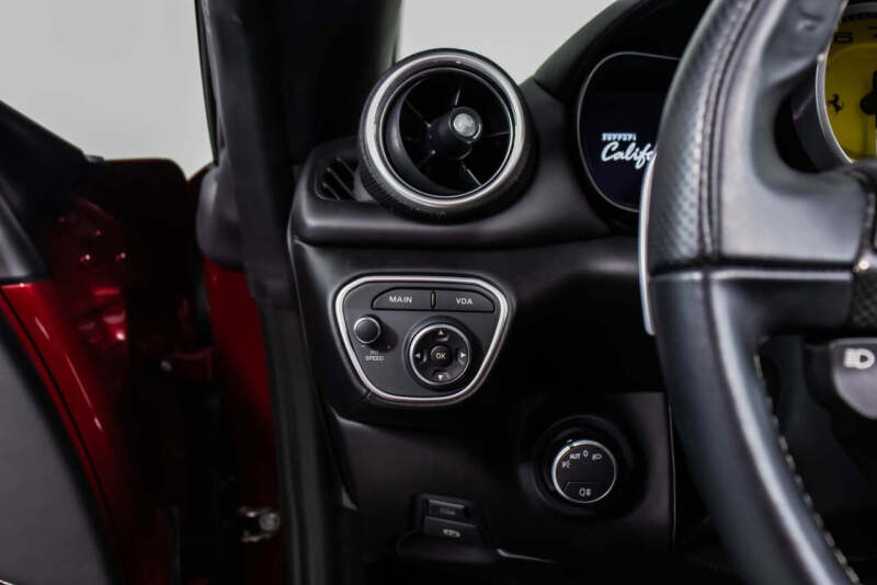 2015 Ferrari California T