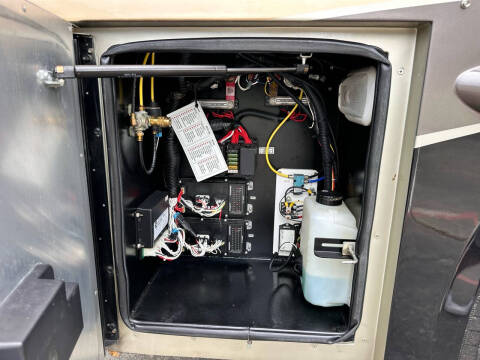 2012 Tiffin Allegro 43 QRP 450hp Diesel, 1.5 Bath