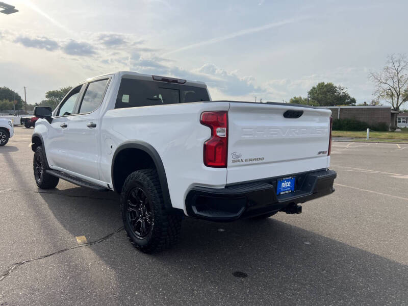 2023 Chevrolet Silverado 1500 ZR2
