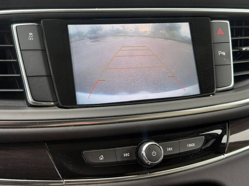 2018 Buick Enclave Essence