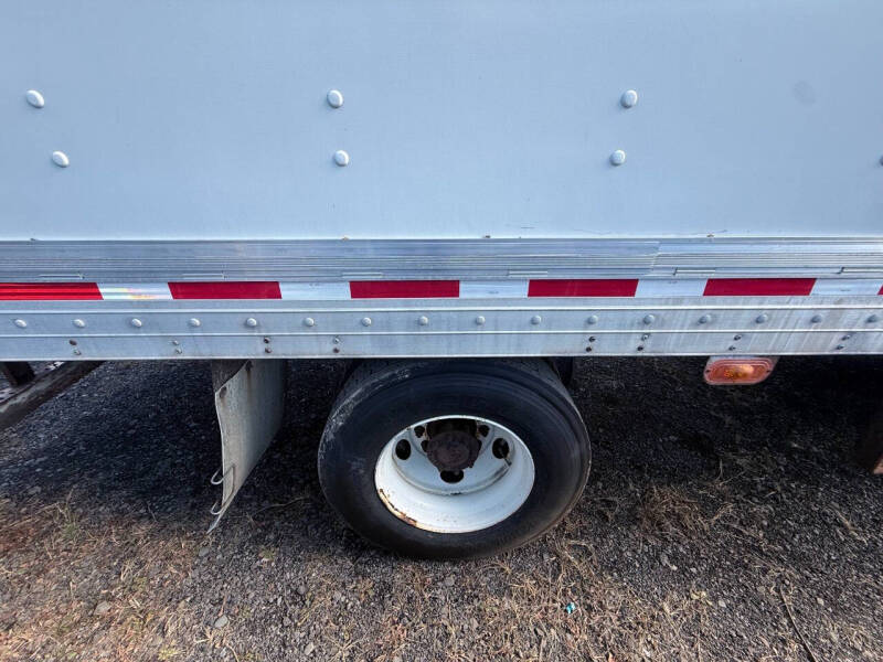 2018 Freightliner M2 106