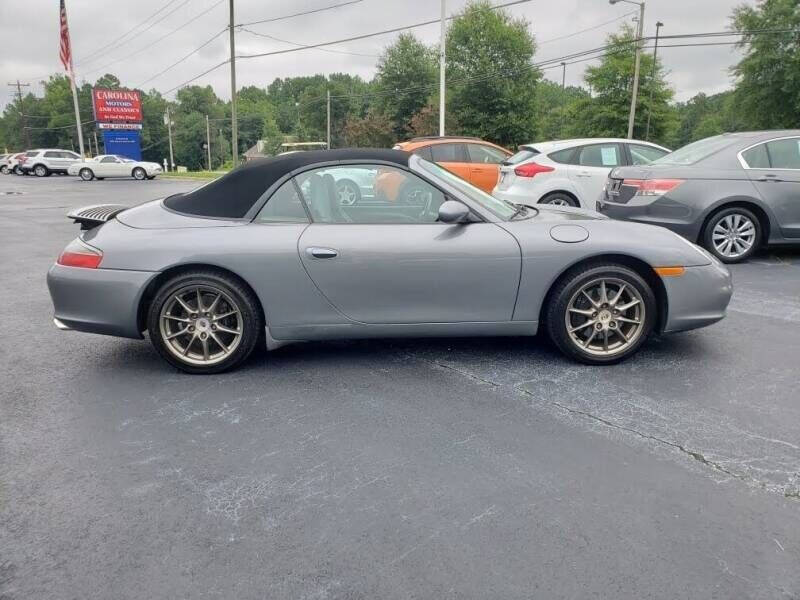 2004 Porsche 911 Carrera
