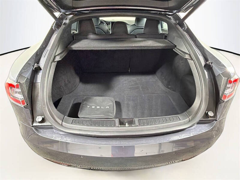 2020 Tesla Model S Long Range Plus