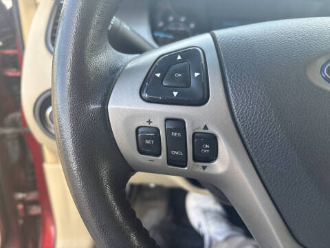 2014 Ford Taurus SEL