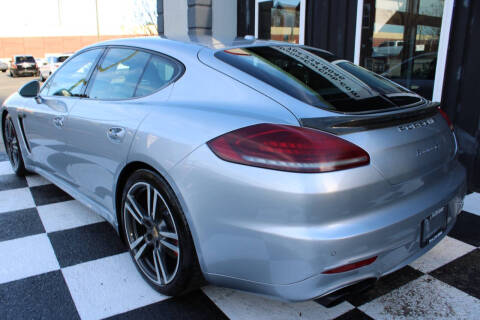 2015 Porsche Panamera GTS
