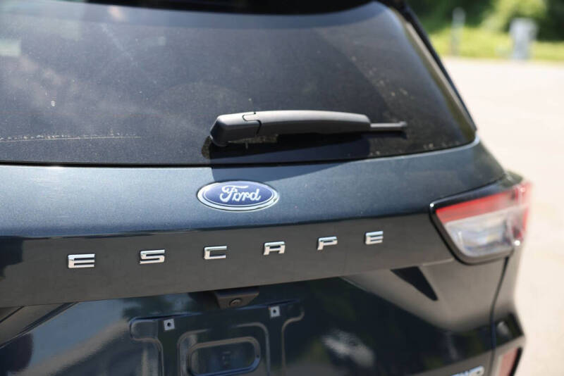 2022 Ford Escape SE