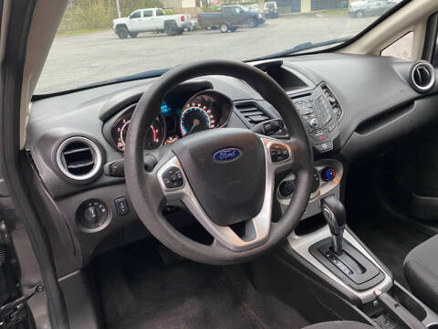 2018 Ford Fiesta SE
