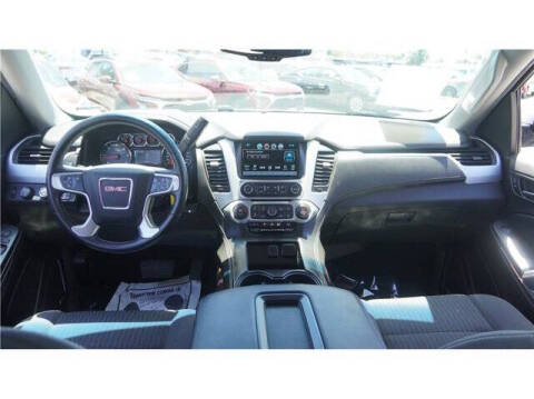2017 GMC Yukon SLE