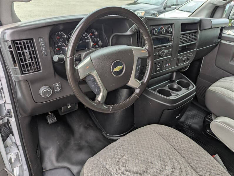 2016 Chevrolet Express 3500