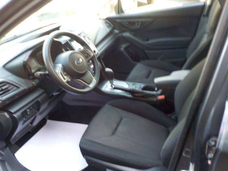 2017 Subaru Impreza 2.0i