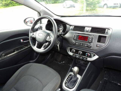 2013 Kia Rio 5-Door EX