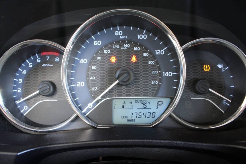 2014 Toyota Corolla LE Plus