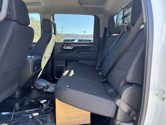 2026 Chevrolet Silverado 3500HD CC LT