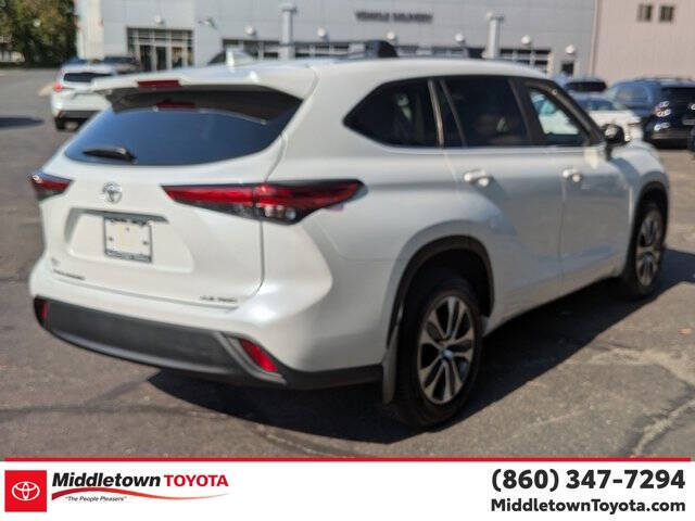 2023 Toyota Highlander XLE