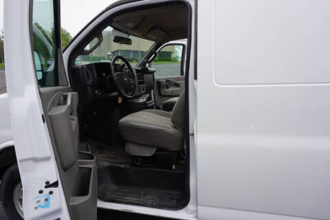 2023 GMC Savana 2500