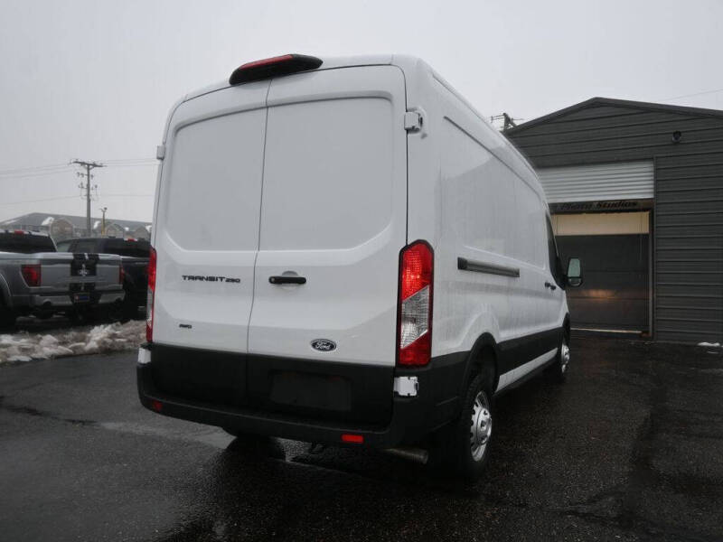 2026 Ford Transit 250