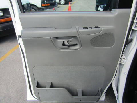 2005 Ford E-Series E-250