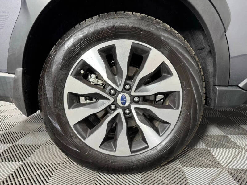 2024 Subaru Outback Touring