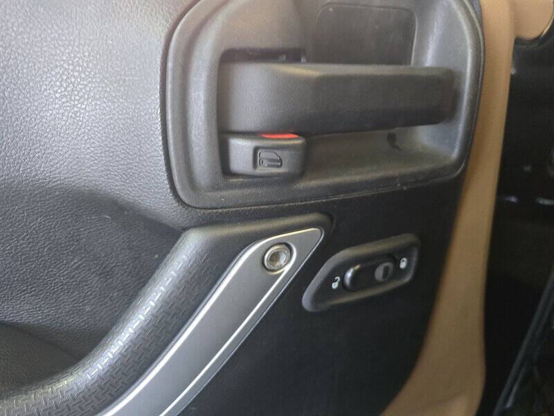 2013 Jeep Wrangler Unlimited Sahara