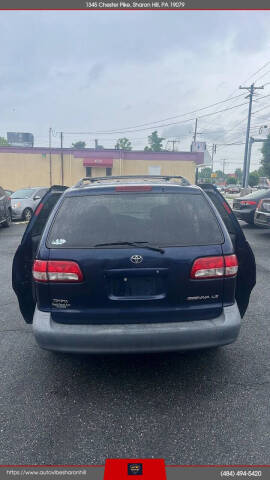 2003 Toyota Sienna