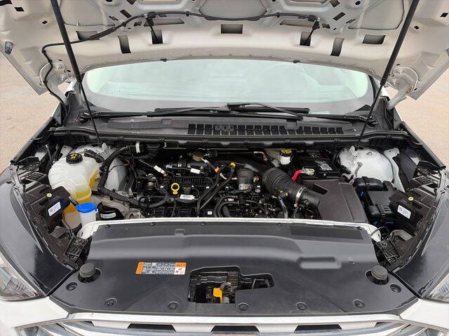 2022 Ford Edge SE