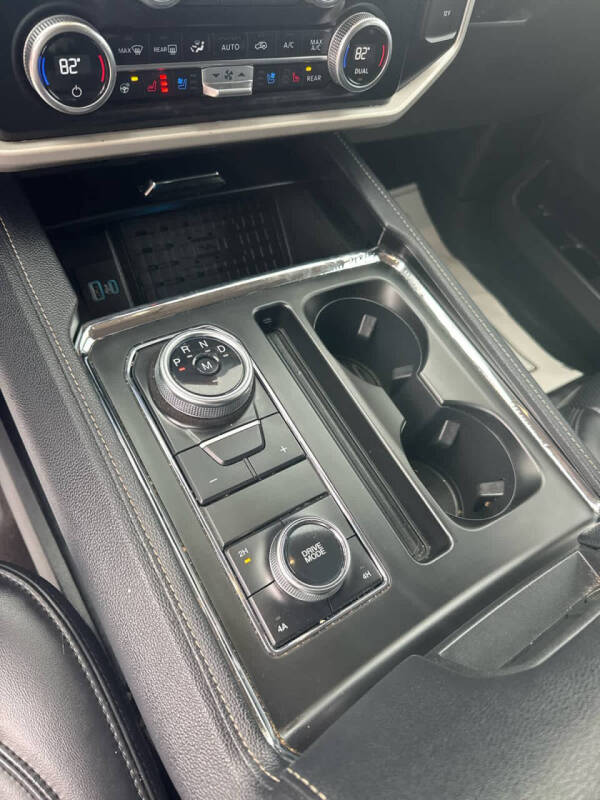 2023 Ford Expedition XLT