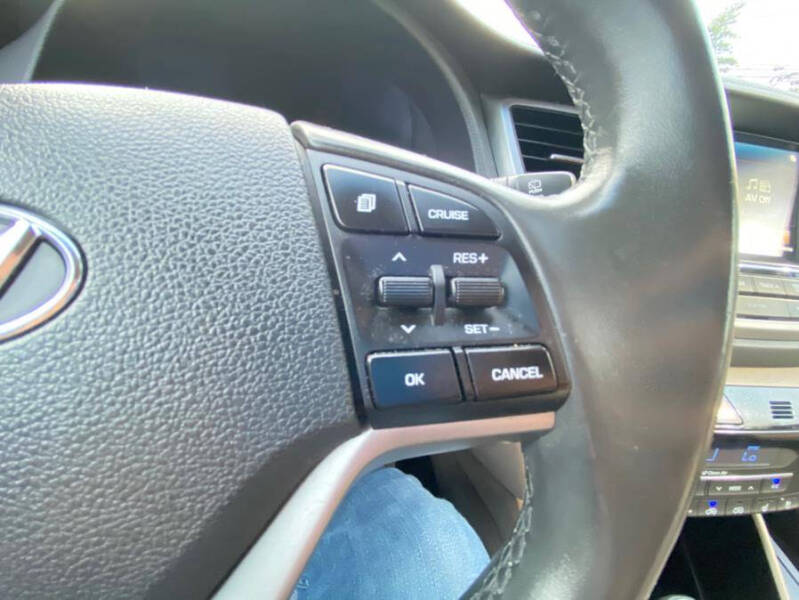 2017 Hyundai Tucson Night