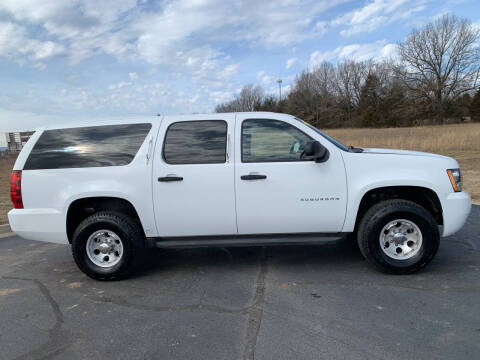 2011 Chevrolet Suburban for sale at V Automotive in Harrison AR