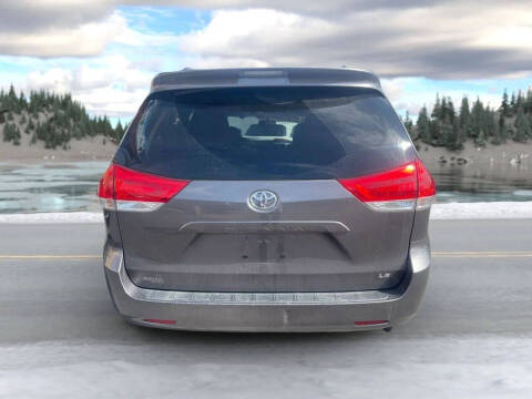 2014 Toyota Sienna