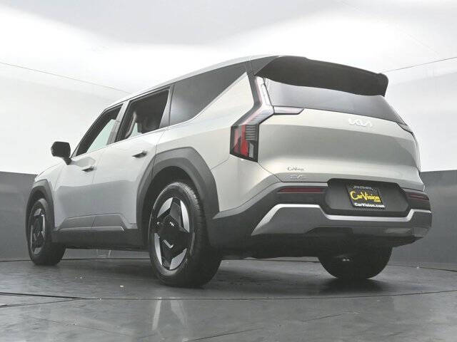 2024 Kia EV9 Light