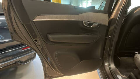 2023 Volvo XC90 B6 Ultimate Bright Theme 7P