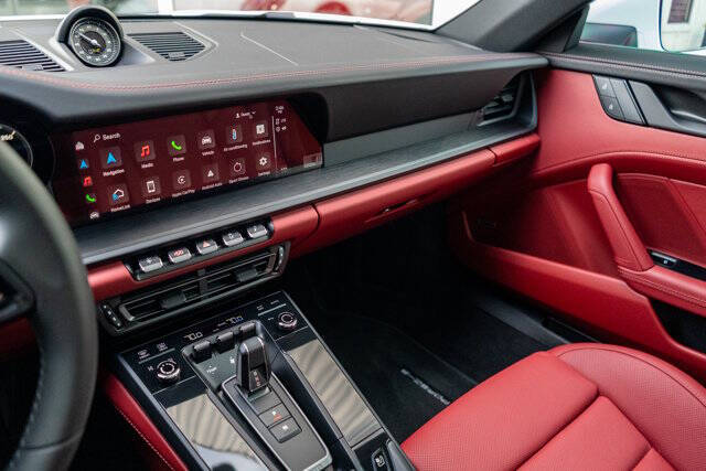 2024 Porsche 911 Carrera 4 GTS